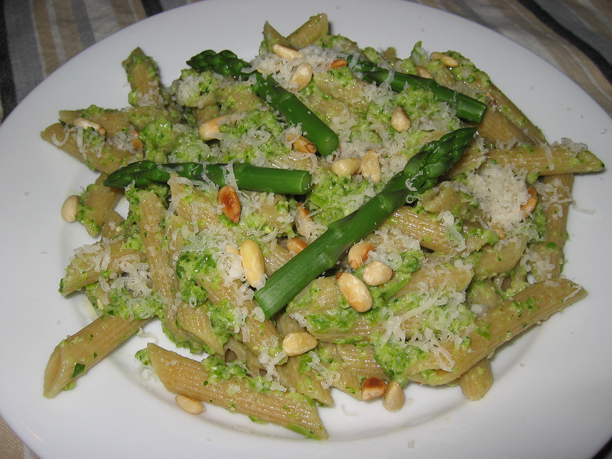 Asparagus Pesto Pasta Asparagus Pesto Pasta