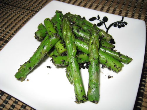 Asparagus with Black Sesame Paste Asparagus with Black Sesame Paste