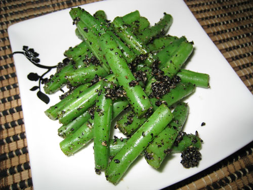 Green Beans with Black Sesame Paste Green Beans with Black Sesame Paste