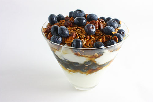 Blueberry and Maple Pecan Granola Parfait with Cottage Cheese Blueberry and Maple Pecan Granola Parfait with Cottage Cheese