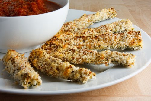 Parmesan Crusted Baked Zucchini Sticks with Marinara Sauce Parmesan Crusted Baked Zucchini Sticks with Marinara Sauce
