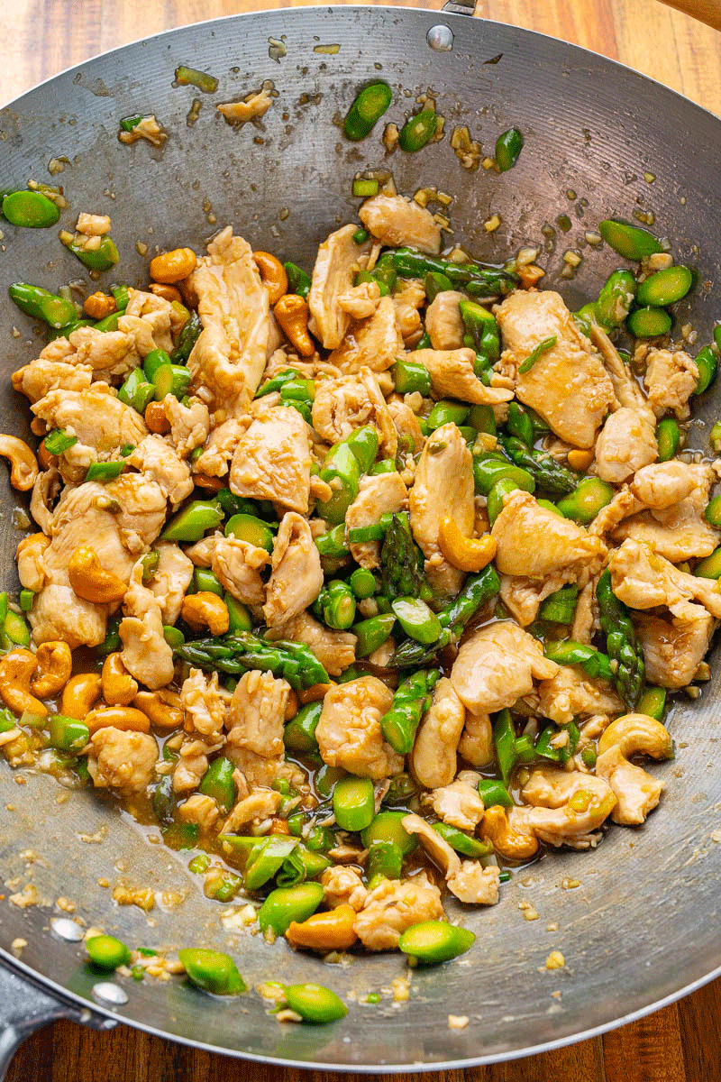 Chicken and Asparagus Stir-fry Chicken and Asparagus Stir-fry