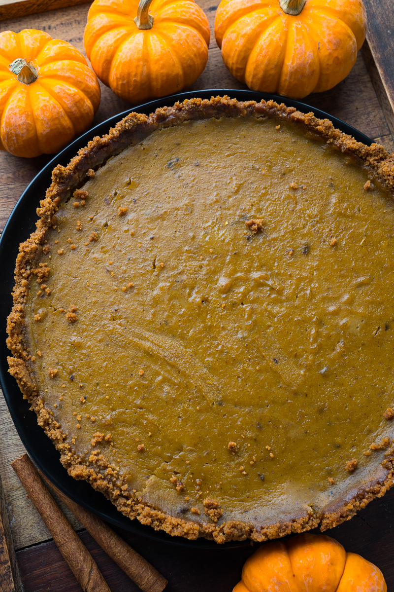 Pumpkin Pie with Gingersnap Crust Pumpkin Pie with Gingersnap Crust