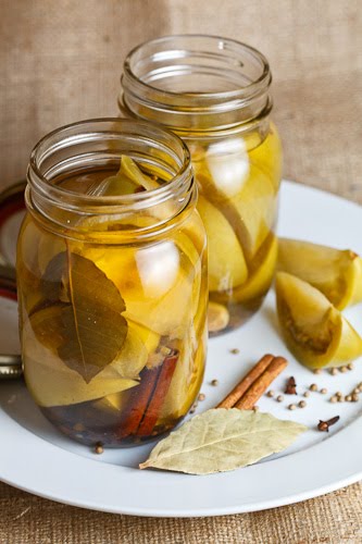 Pickled Green Tomatoes