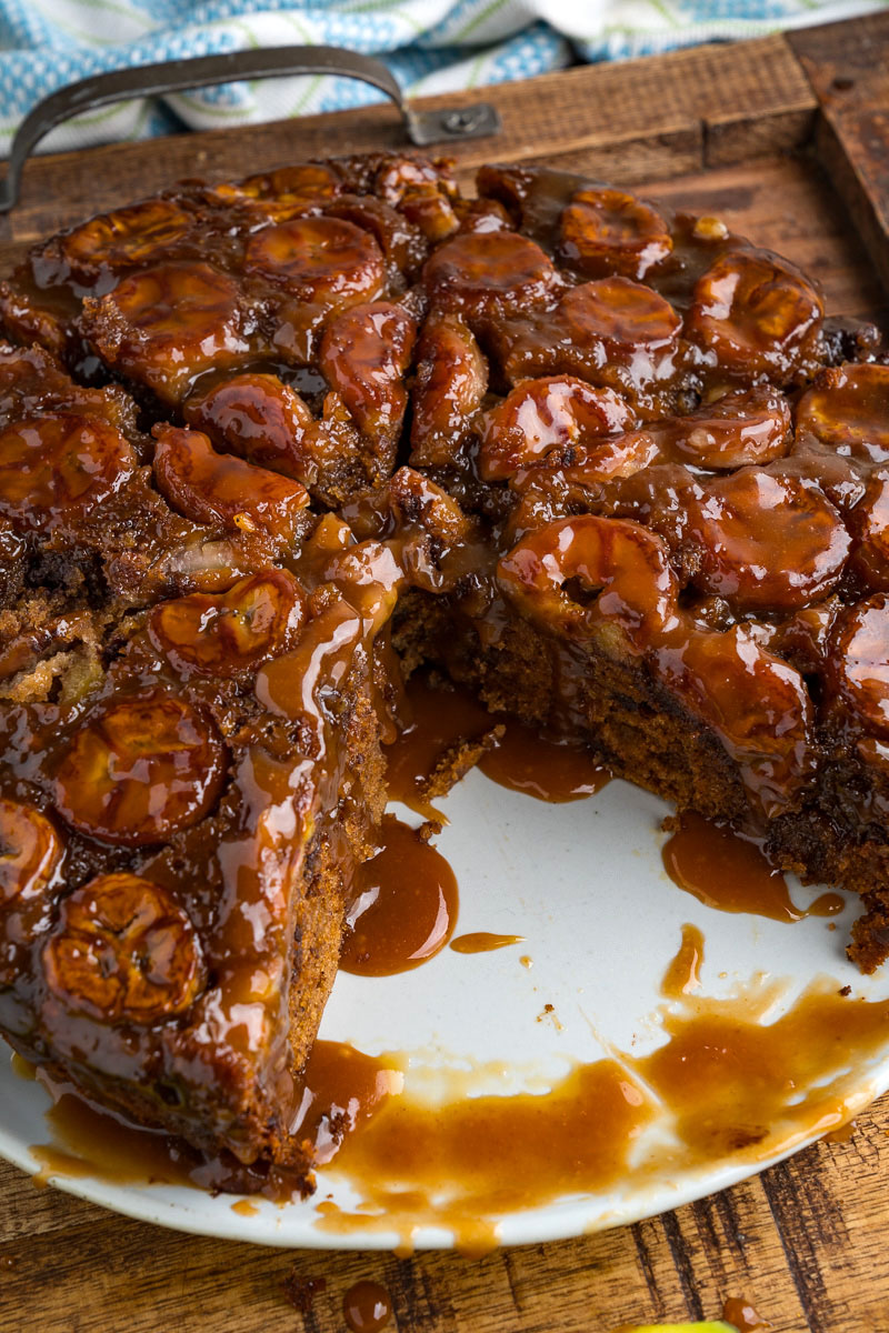 Caramel Chocolate Chip Banana Cake