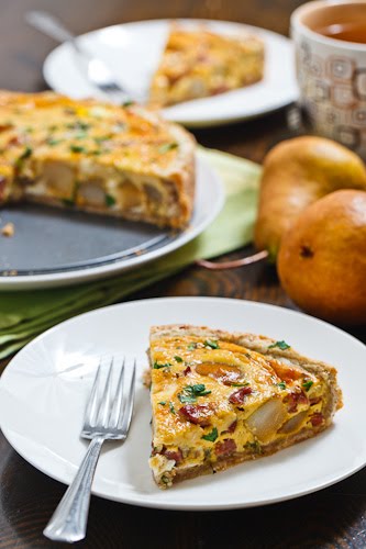 Caramelized Pear and Gorgonzola Quiche Caramelized Pear and Gorgonzola Quiche