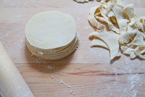 Jiaozi (Chinese Dumplings) Jiaozi (Chinese Dumplings)