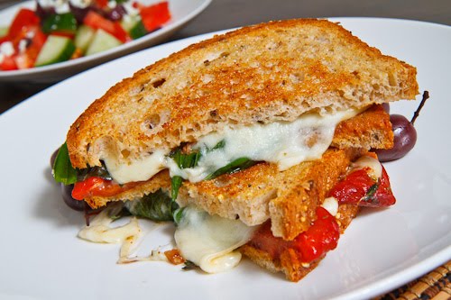 Marinated Roasted Red Pepper Grilled Cheese Sandwich Marinated Roasted Red Pepper Grilled Cheese Sandwich