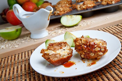Apple Cheesecake Muffins with Streusel Topping and Caramel Sauce Apple Cheesecake Muffins with Streusel Topping and Caramel Sauce