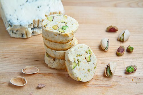 Gorgonzola and Pistachio Shortbread