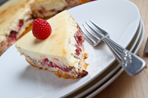 Raspberry and Dark Chocolate Cheesecake Raspberry and Dark Chocolate Cheesecake