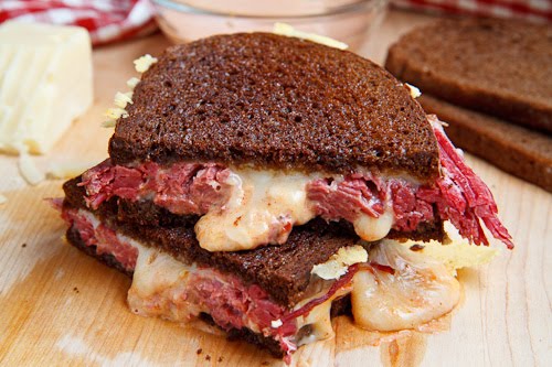 Reuben Sandwich Reuben Sandwich
