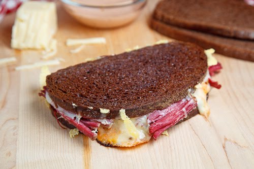 Reuben Sandwich Reuben Sandwich