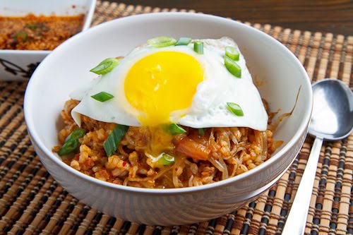 Kongnamul Bap (Korean Beansprout Rice Bowl) Kongnamul Bap (Korean Beansprout Rice Bowl)