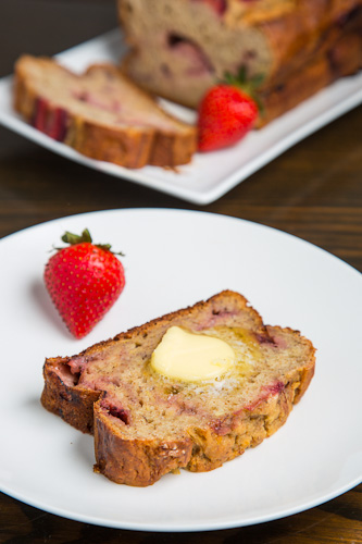 Greek Yogurt Strawberry Banana Bread Greek Yogurt Strawberry Banana Bread