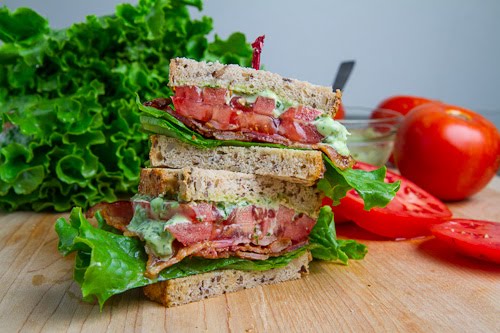 BLT (Bacon Lettuce and Tomato Sandwich) BLT (Bacon Lettuce and Tomato Sandwich)
