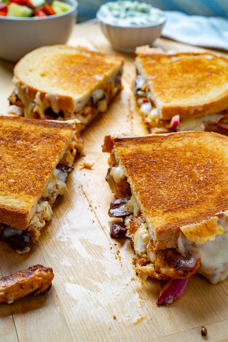 Chicken Gyros Grilled Cheese (aka The Gyro Melt) Chicken Gyros Grilled Cheese (aka The Gyro Melt)