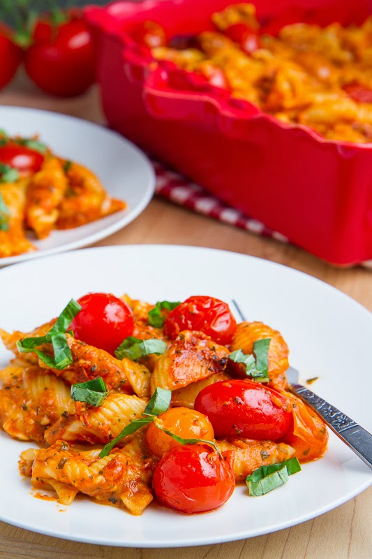 Creamy Pesto Caprese Pasta Casserole Creamy Pesto Caprese Pasta Casserole