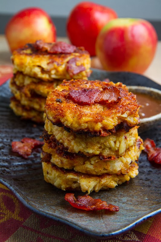 Apple, Cheddar and Bacon Fritters in Caramel Sauce Apple, Cheddar and Bacon Fritters in Caramel Sauce