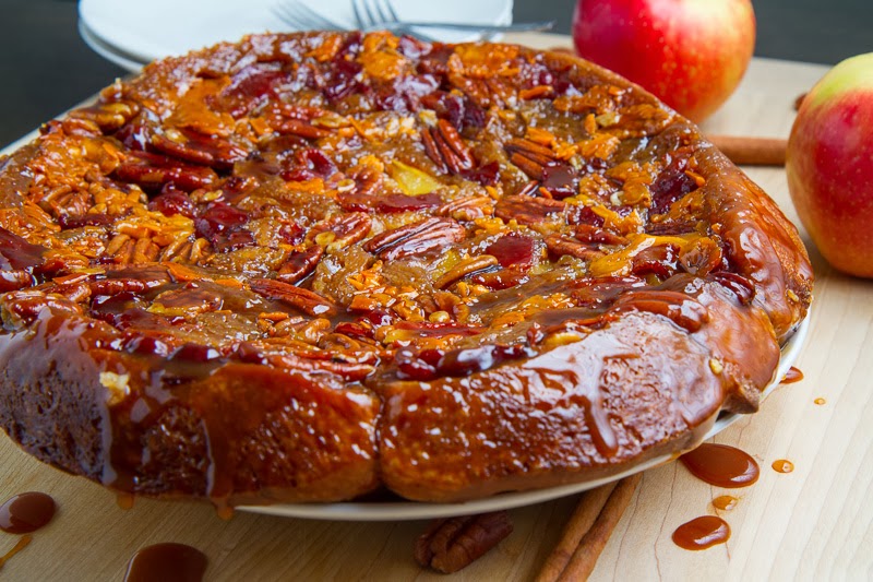 Apple, Bacon and Cheddar Sticky Buns Apple, Bacon and Cheddar Sticky Buns