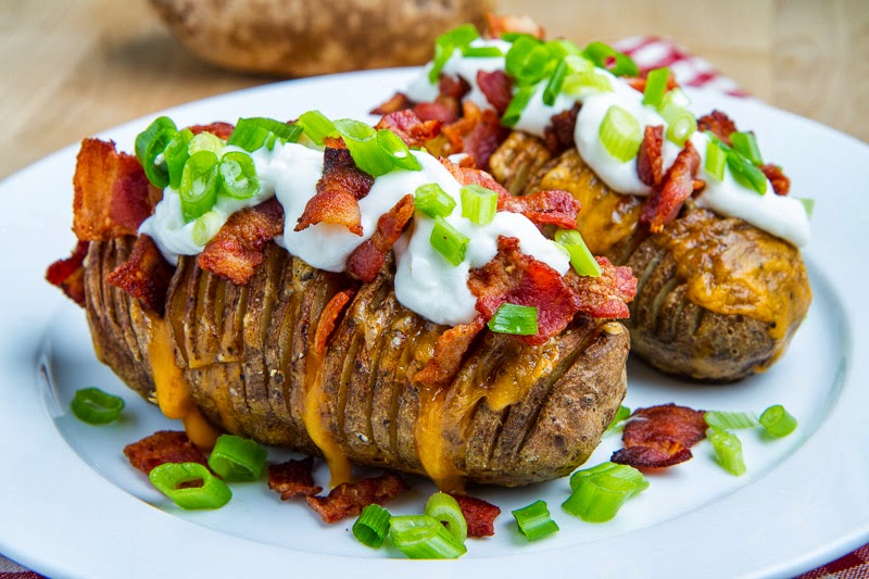 Fully Loaded Hasselback Potatoes Fully Loaded Hasselback Potatoes