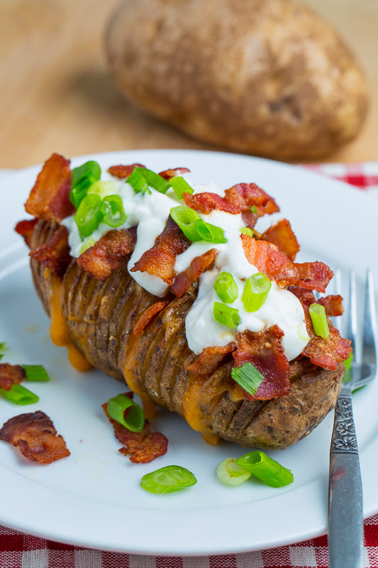 Fully Loaded Hasselback Potatoes Fully Loaded Hasselback Potatoes