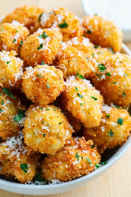 Parmesan Cauliflower Bites Parmesan Cauliflower Bites