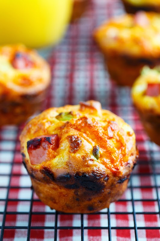 Cottage Cheese and Egg Muffins with Ham and Cheddar Cheese Cottage Cheese and Egg Muffins with Ham and Cheddar Cheese