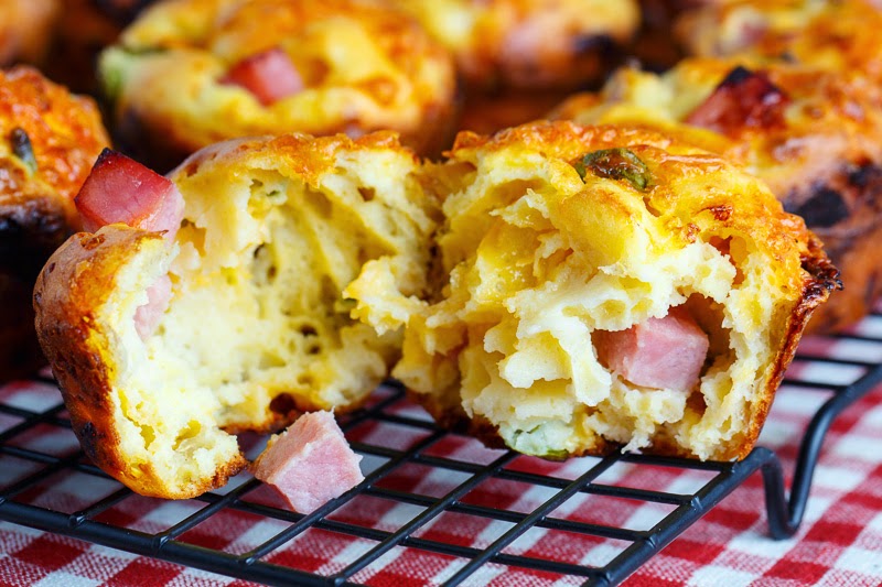 Cottage Cheese and Egg Muffins with Ham and Cheddar Cheese Cottage Cheese and Egg Muffins with Ham and Cheddar Cheese