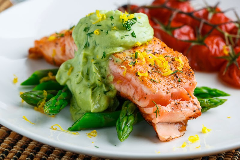 Seared Salmon in Dill Avodaise (Avocado Hollandaise) Sauce Seared Salmon in Dill Avodaise (Avocado Hollandaise) Sauce