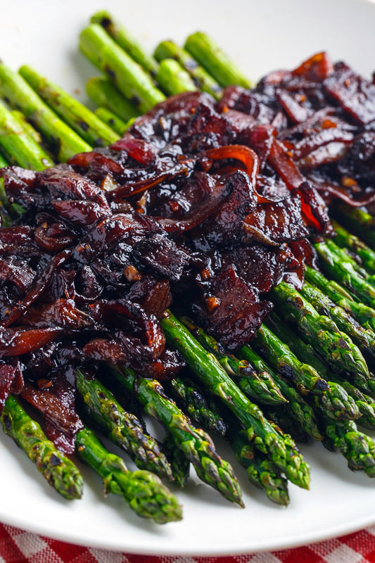 Grilled Asparagus with Bacon and Balsamic Caramelized Onions and Goat Cheese (aka Bacon Jam Asparagus) Grilled Asparagus with Bacon and Balsamic Caramelized Onions and Goat Cheese (aka Bacon Jam Asparagus)