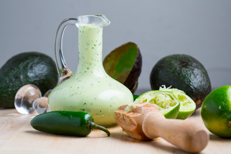 Creamy Avocado Dressing (aka Guacamole Buttermilk Dressing) Creamy Avocado Dressing (aka Guacamole Buttermilk Dressing)