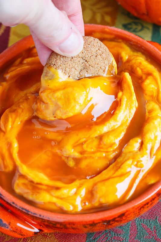 Caramel Pumpkin Cheesecake Dip Caramel Pumpkin Cheesecake Dip