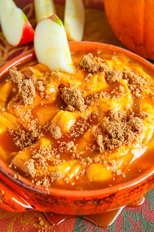 Caramel Pumpkin Cheesecake Dip