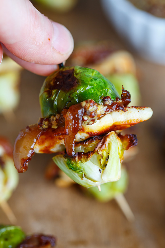 Roasted Brussels Sprouts and Halloumi Sliders Roasted Brussels Sprouts and Halloumi Sliders