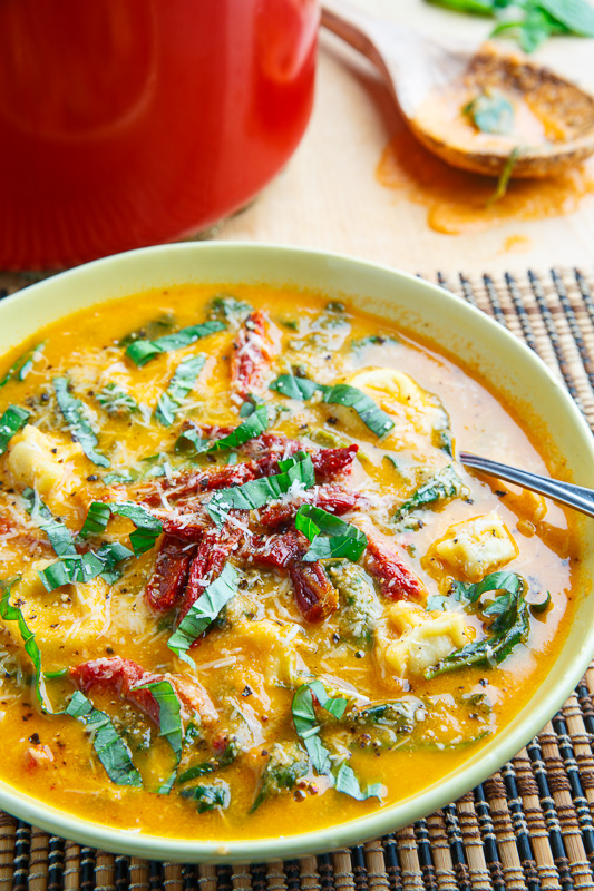 Creamy Parmesan Sundried Tomato and Spinach Tortellini Cauliflower Soup Creamy Parmesan Sundried Tomato and Spinach Tortellini Cauliflower Soup