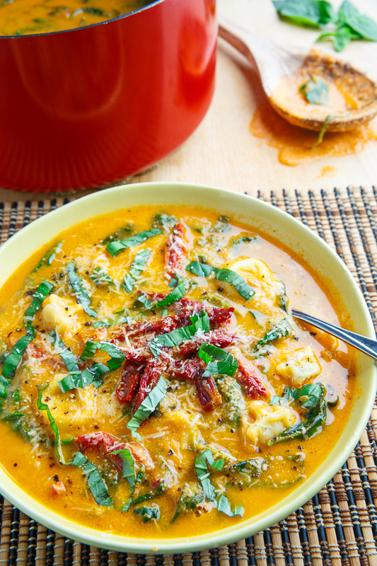 Creamy Parmesan Sundried Tomato and Spinach Tortellini Cauliflower Soup Creamy Parmesan Sundried Tomato and Spinach Tortellini Cauliflower Soup