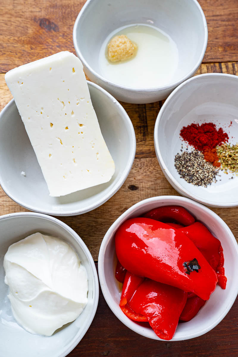 Feta and Roasted Red Pepper Dip (Htipiti) Feta and Roasted Red Pepper Dip (Htipiti)