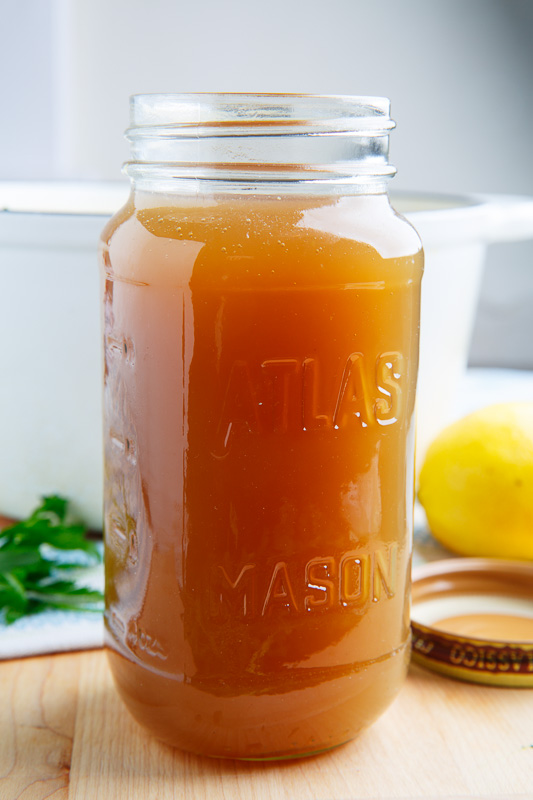 Easy Homemade Chicken Stock (aka Bone Broth) Easy Homemade Chicken Stock (aka Bone Broth)