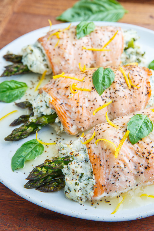 Asparagus and Lemon and Basil Ricotta Stuffed Salmon Rolls with Lemon Sauce Asparagus and Lemon and Basil Ricotta Stuffed Salmon Rolls with Lemon Sauce