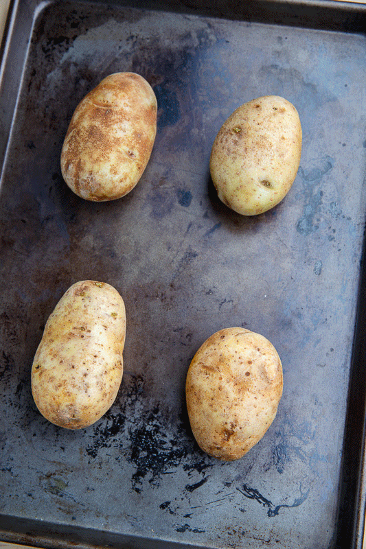 Crispy Smashed Potato Pancakes with Guacamole, Pico de Gallo, Bacon and Eggs Crispy Smashed Potato Pancakes with Guacamole, Pico de Gallo, Bacon and Eggs