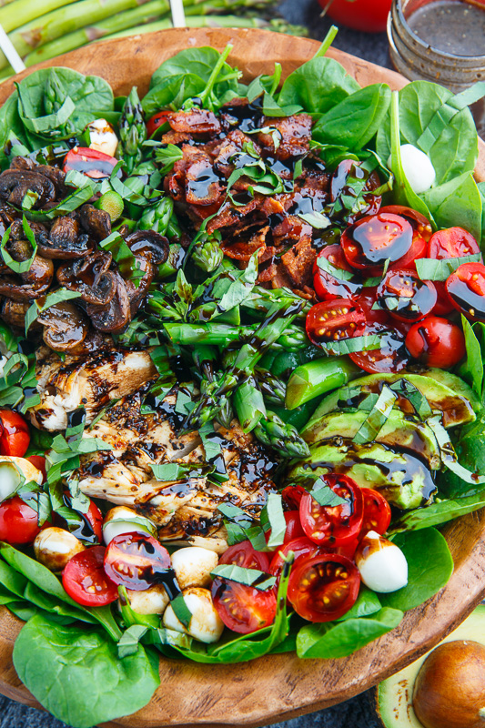 Grilled Chicken and Asparagus Caprese Spinach Salad with Bacon and Avocado Grilled Chicken and Asparagus Caprese Spinach Salad with Bacon and Avocado