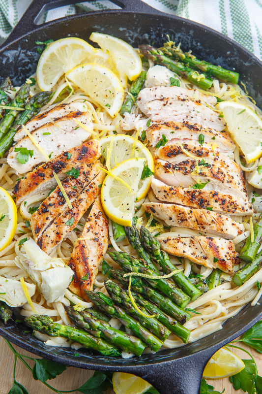 Creamy Lemon Grilled Chicken, Asparagus and Artichoke Pasta Creamy Lemon Grilled Chicken, Asparagus and Artichoke Pasta