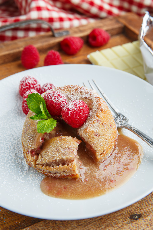 Raspberry White Chocolate Lava Cakes Raspberry White Chocolate Lava Cakes