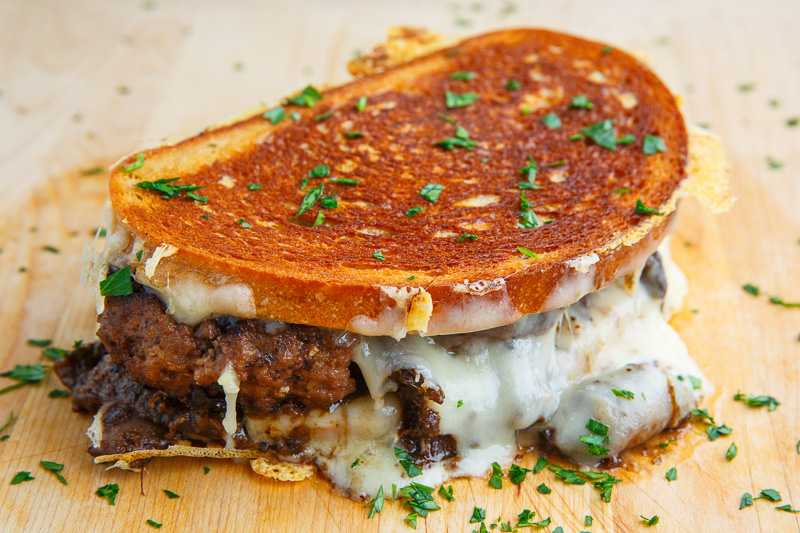 Salisbury Steak Grilled Cheese with Mushroom Gravy Salisbury Steak Grilled Cheese with Mushroom Gravy