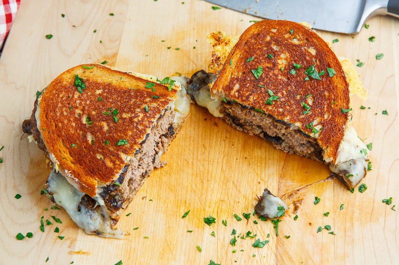 Salisbury Steak Grilled Cheese with Mushroom Gravy Salisbury Steak Grilled Cheese with Mushroom Gravy