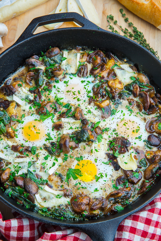 Mushroom and Brie Baked Eggs Mushroom and Brie Baked Eggs