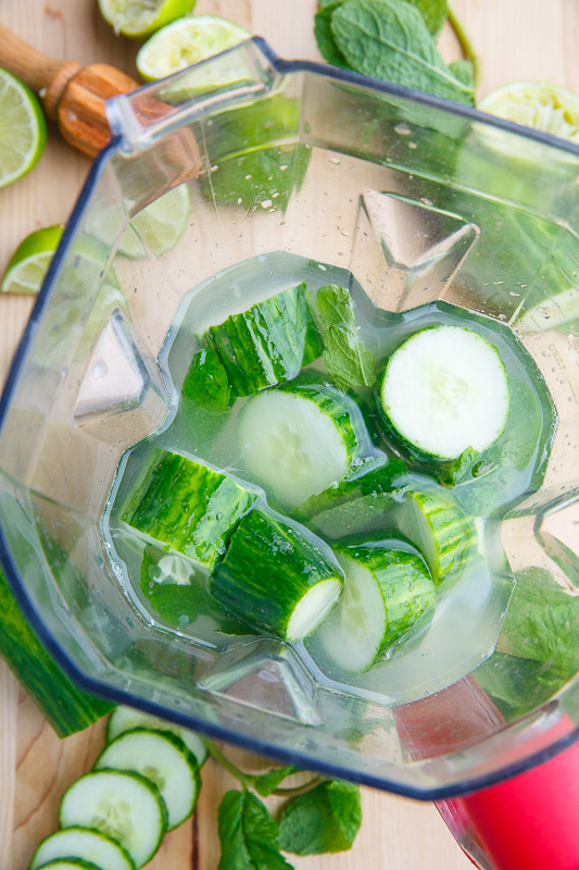 Cucumber, Mint and Lime Refreshers Cucumber, Mint and Lime Refreshers