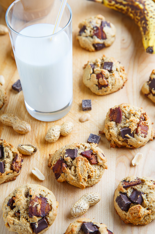 Soft and Chewy Banana Peanut Butter Cookies with Chocolate Chunks and Bacon Soft and Chewy Banana Peanut Butter Cookies with Chocolate Chunks and Bacon
