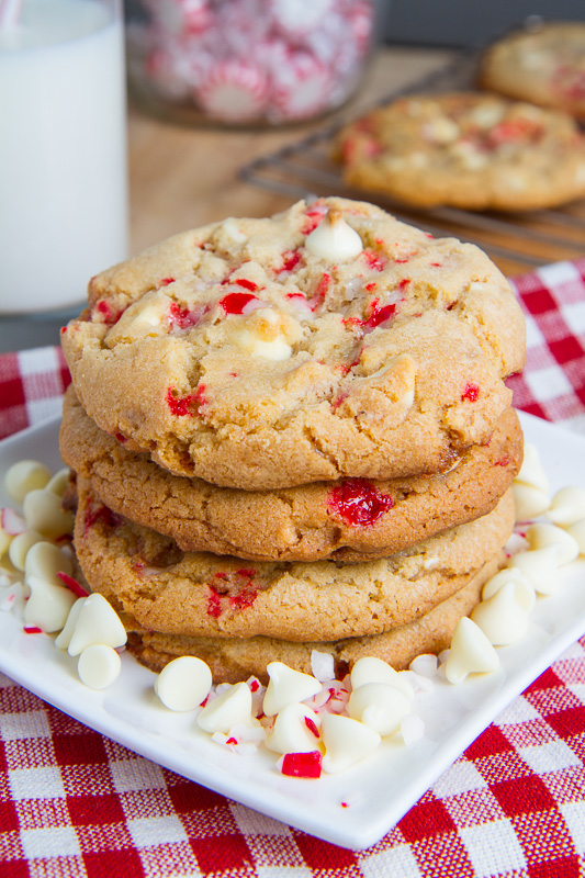 Peppermint Candy Cane Chocolate Chip Cookies in a Jar Peppermint Candy Cane Chocolate Chip Cookies in a Jar